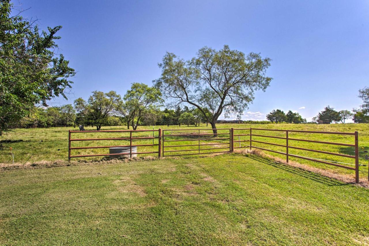 Texas Cabin On 130 Acres Walk To Lake Ray Roberts Collinsville Exteriér fotografie